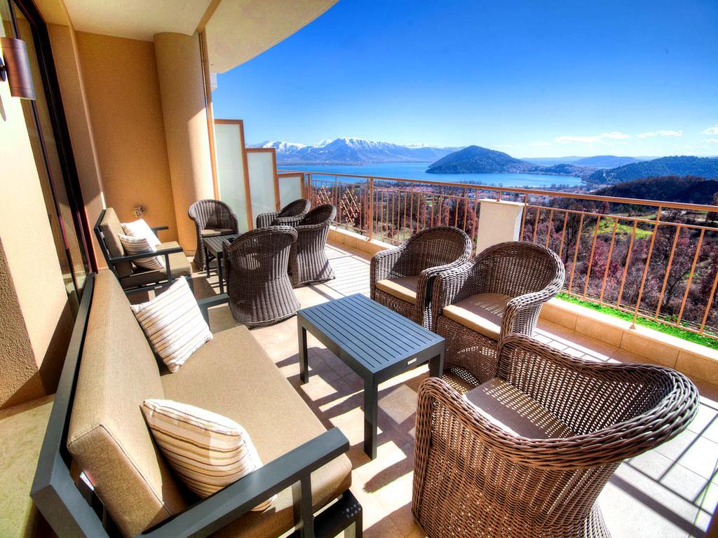 Enastron View Hotel カストリア エクステリア 写真