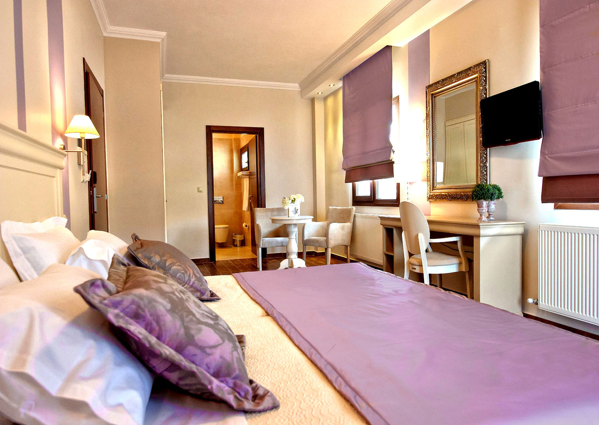 Enastron View Hotel カストリア エクステリア 写真